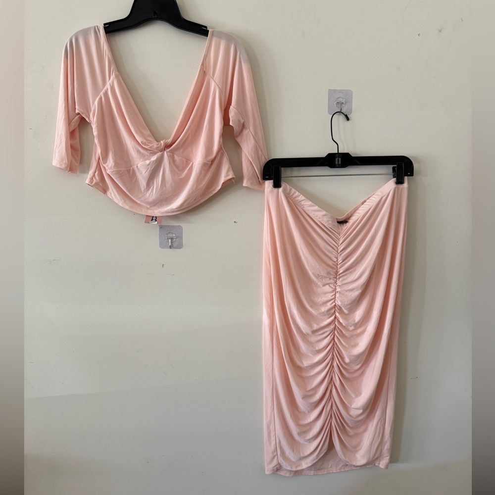 Boohoo Plus Light Pink Ruched Pencil Skirt